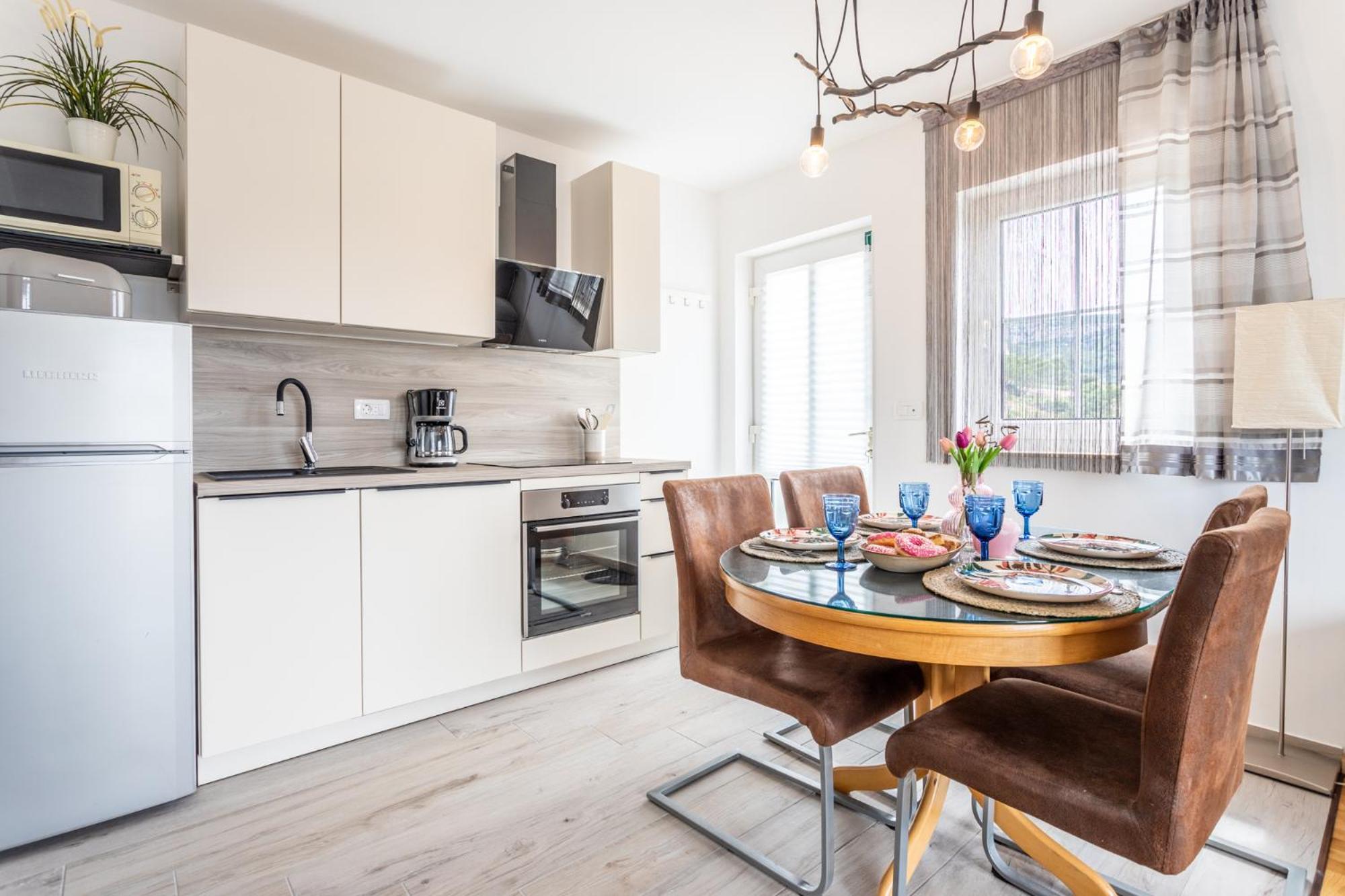 Kalina Deluxe Apartments Jelsa  Ngoại thất bức ảnh