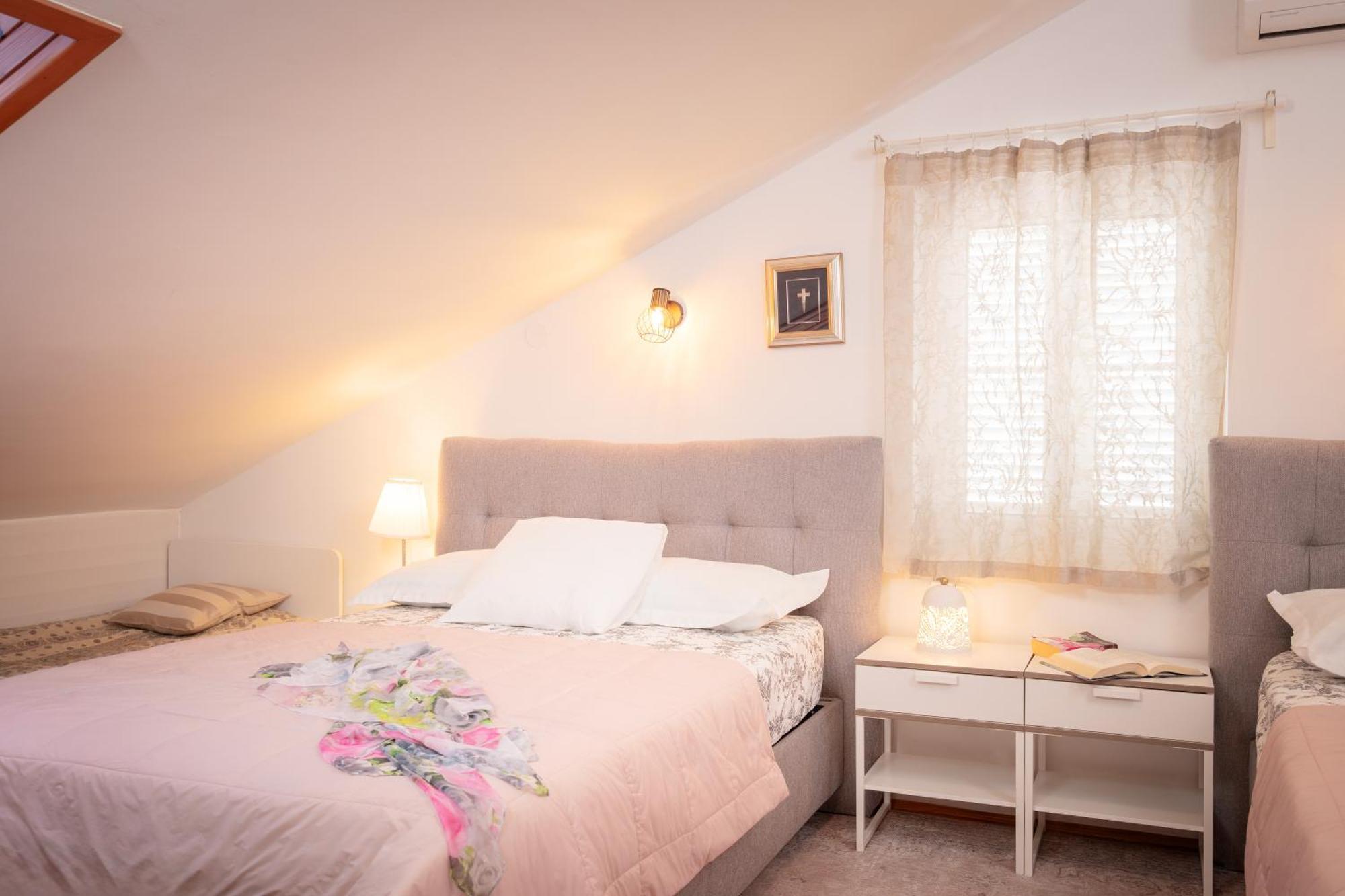 Kalina Deluxe Apartments Jelsa  Ngoại thất bức ảnh