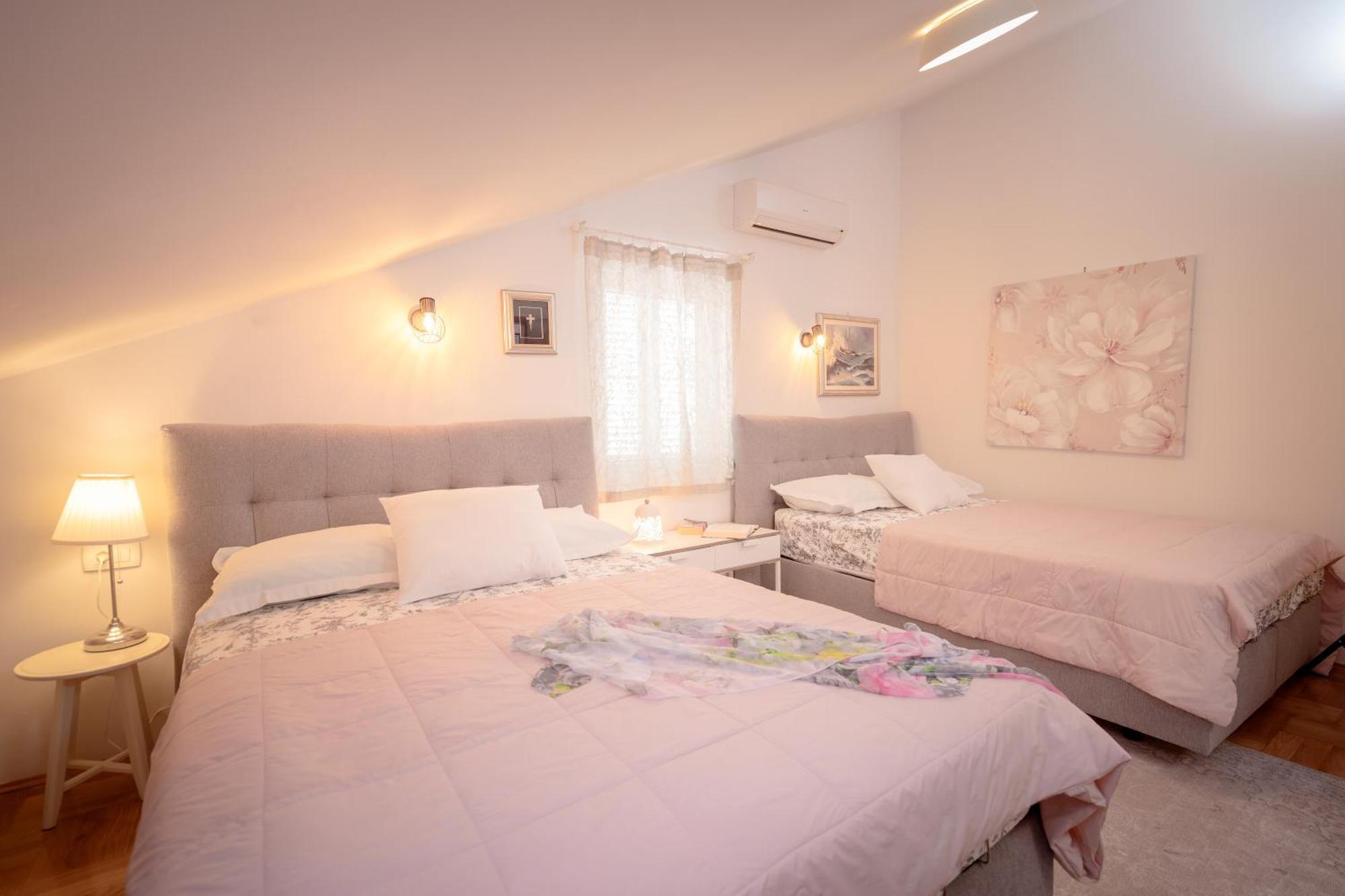 Kalina Deluxe Apartments Jelsa  Ngoại thất bức ảnh